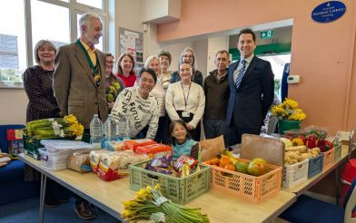 Glen Parva Community Fridge Handover (392 X 246 Px)